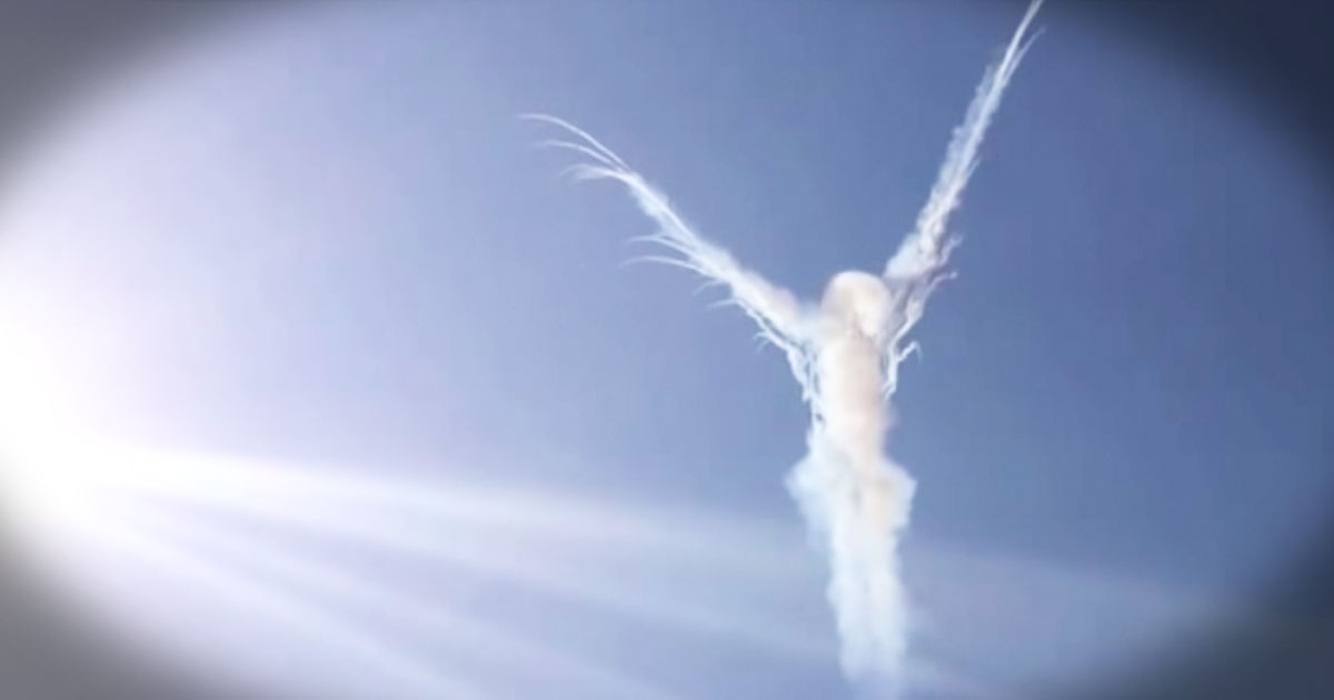 These Military Planes Just Made The Most Beautiful Angel In The Sky